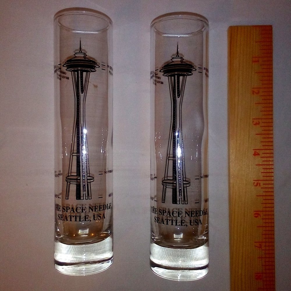 (2) Seattle Space Needle (8") Glasses:  Heavy.  Mint Condition.  Vintage.  Retro